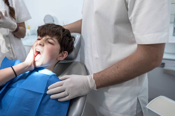 Best Broken Tooth Emergency  in Carrollton, IL